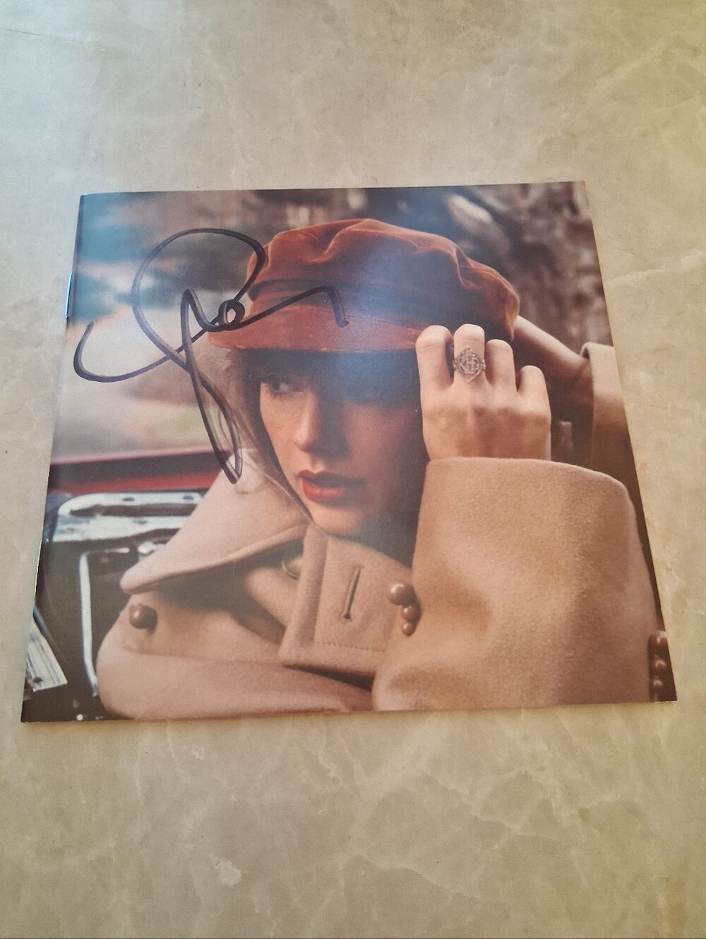 Taylor Swift signed Red (Taylor's Version) booklet